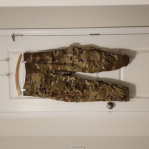 USGI ECWCS Level 5 Soft Shell Pants Multicam size: Medium Regular